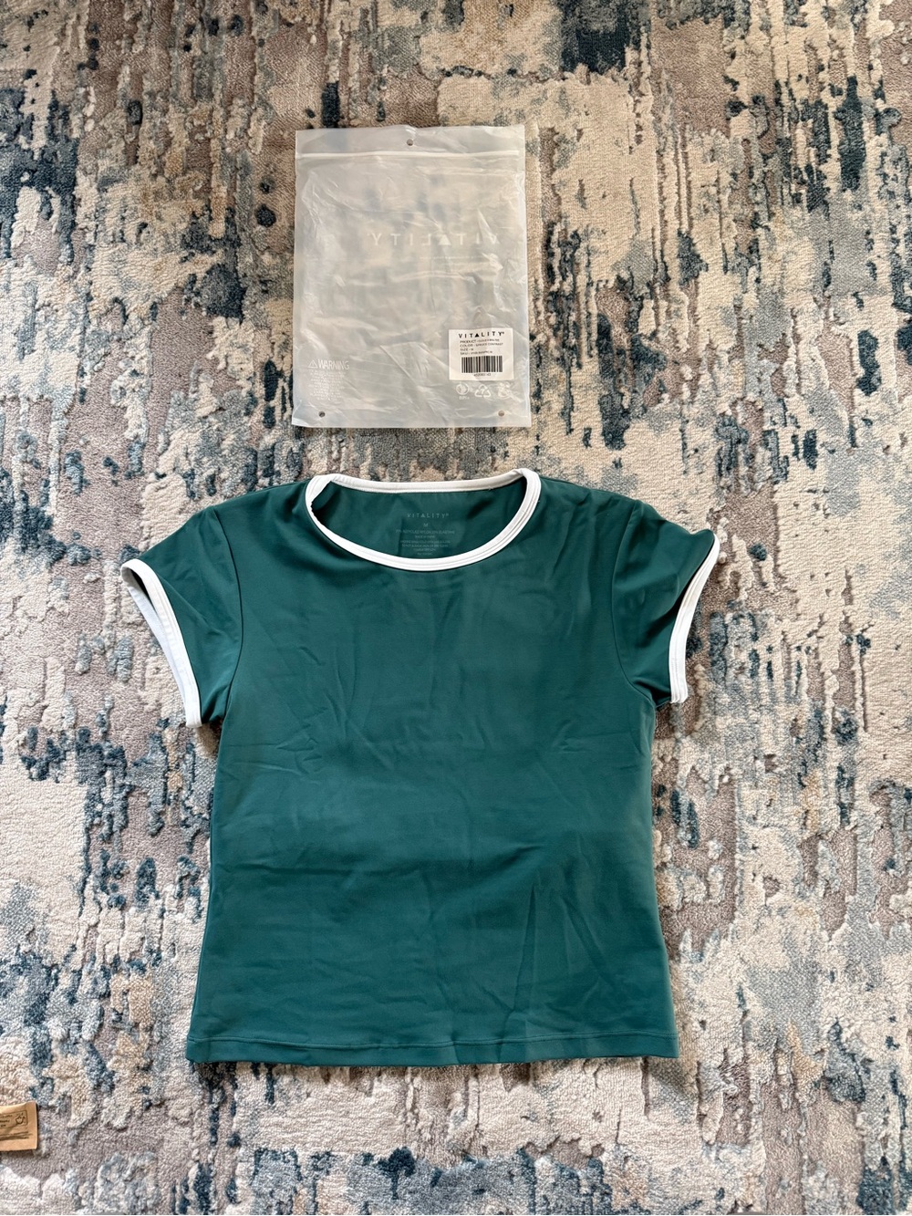 Vitality- bra tee spruce contrast